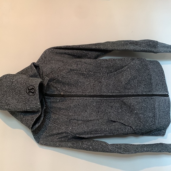 Lululemon zip up sweatshirt speckled black, size 4 - Picture 3 of 6